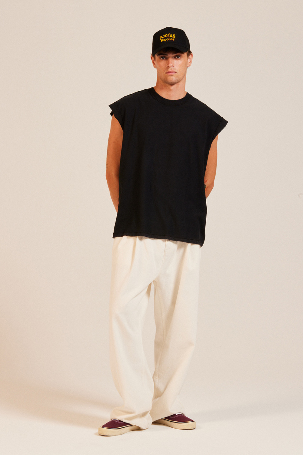 AMISH: NO GENDER PANTS IN DYED BULL