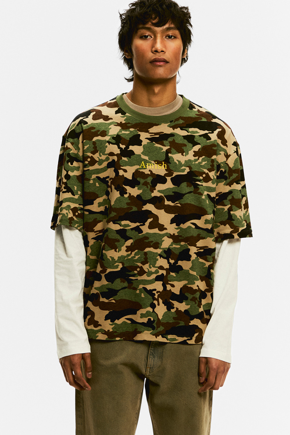 AMISH: T-SHIRT DOPPIA MANICA STAMPA CAMOUFLAGE CON LOGO