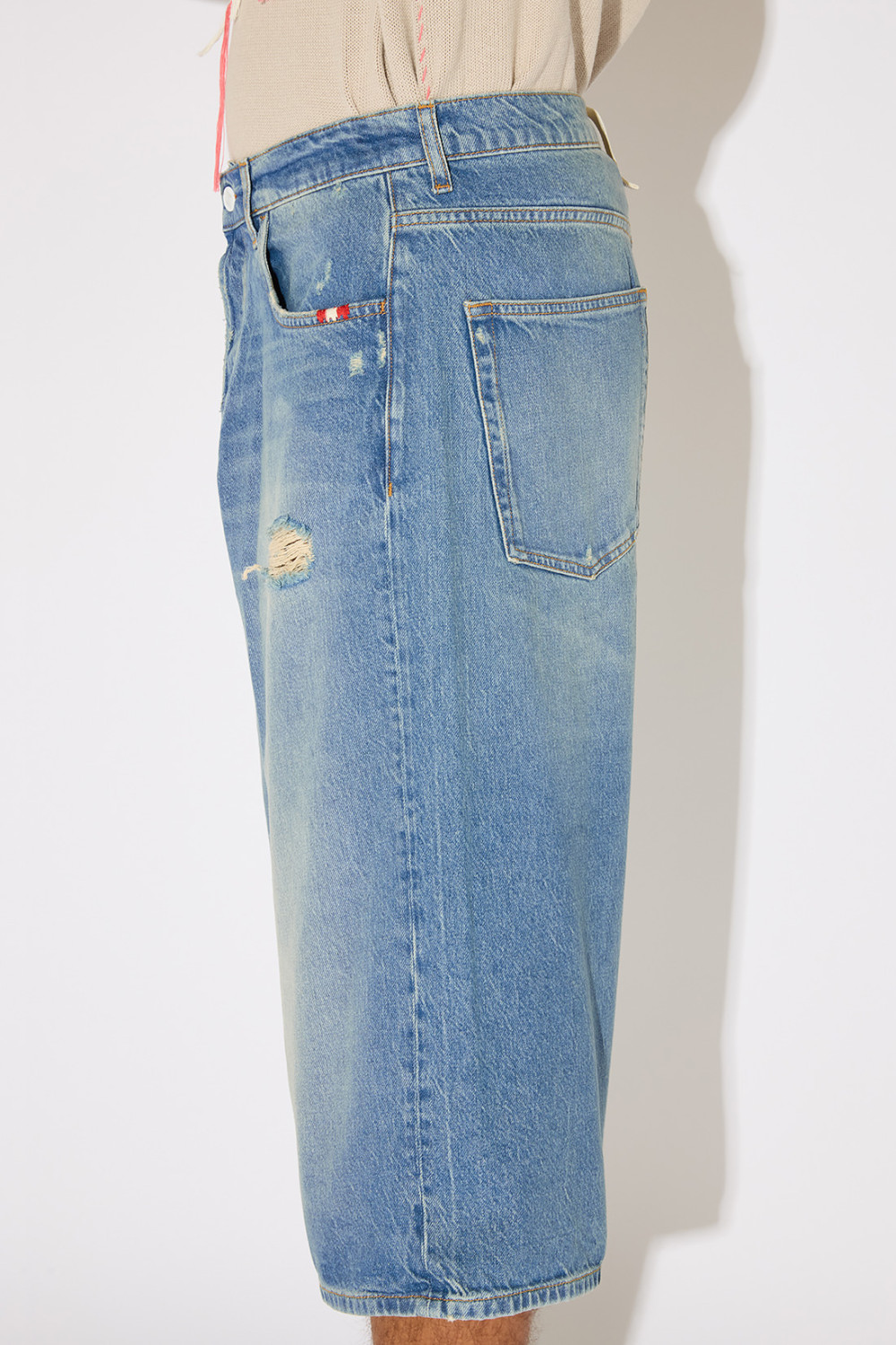 AMISH: HUGE DENVER BERMUDA SHORTS