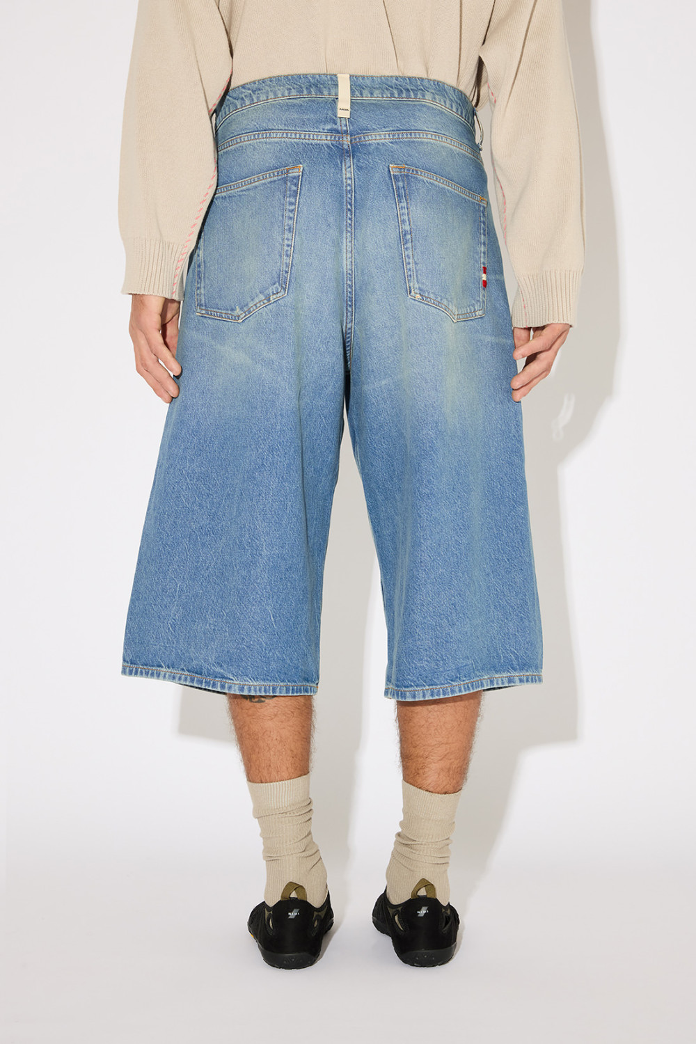 AMISH: HUGE DENVER BERMUDA SHORTS