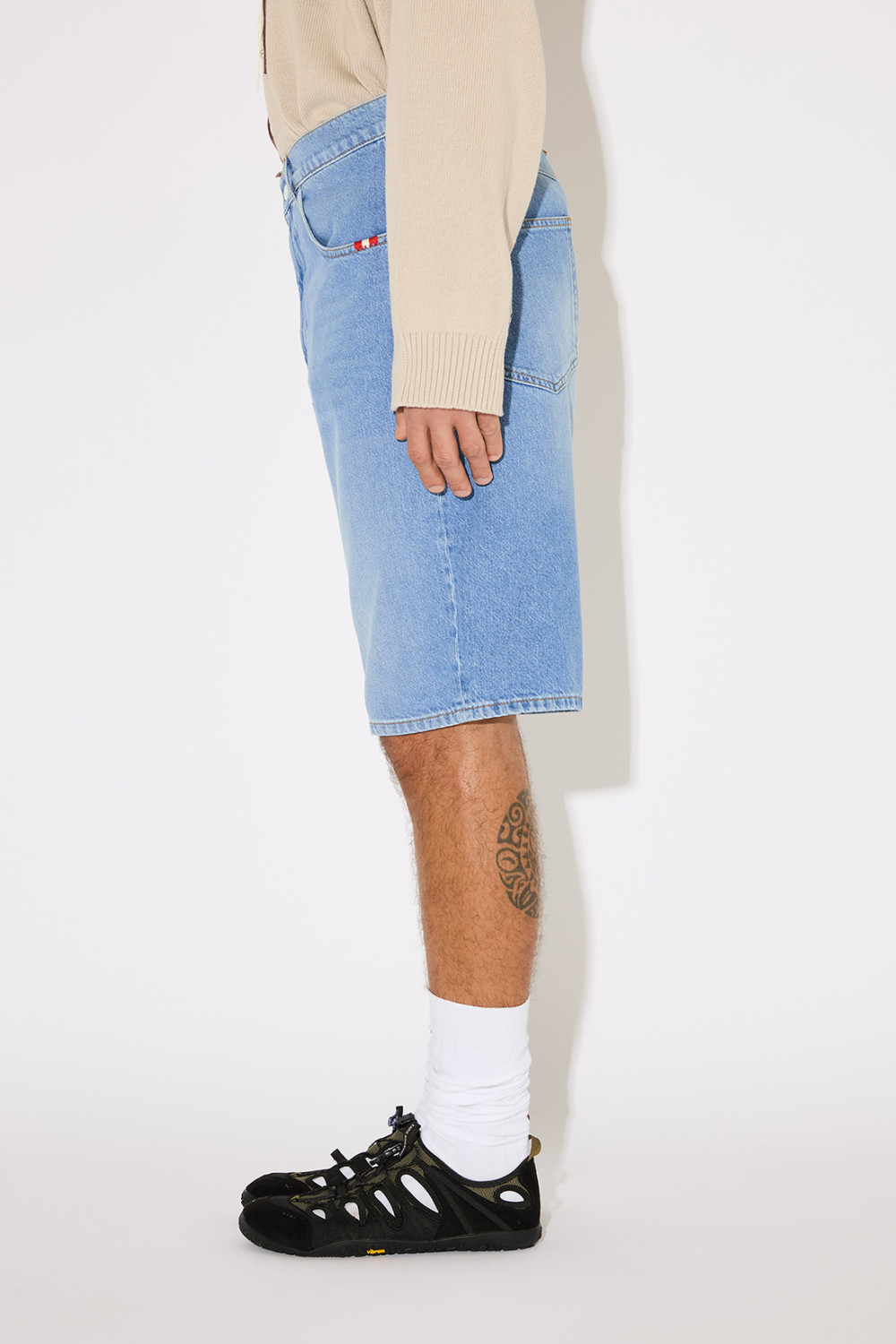 AMISH: TOMMY LIGHT BERMUDA SHORTS