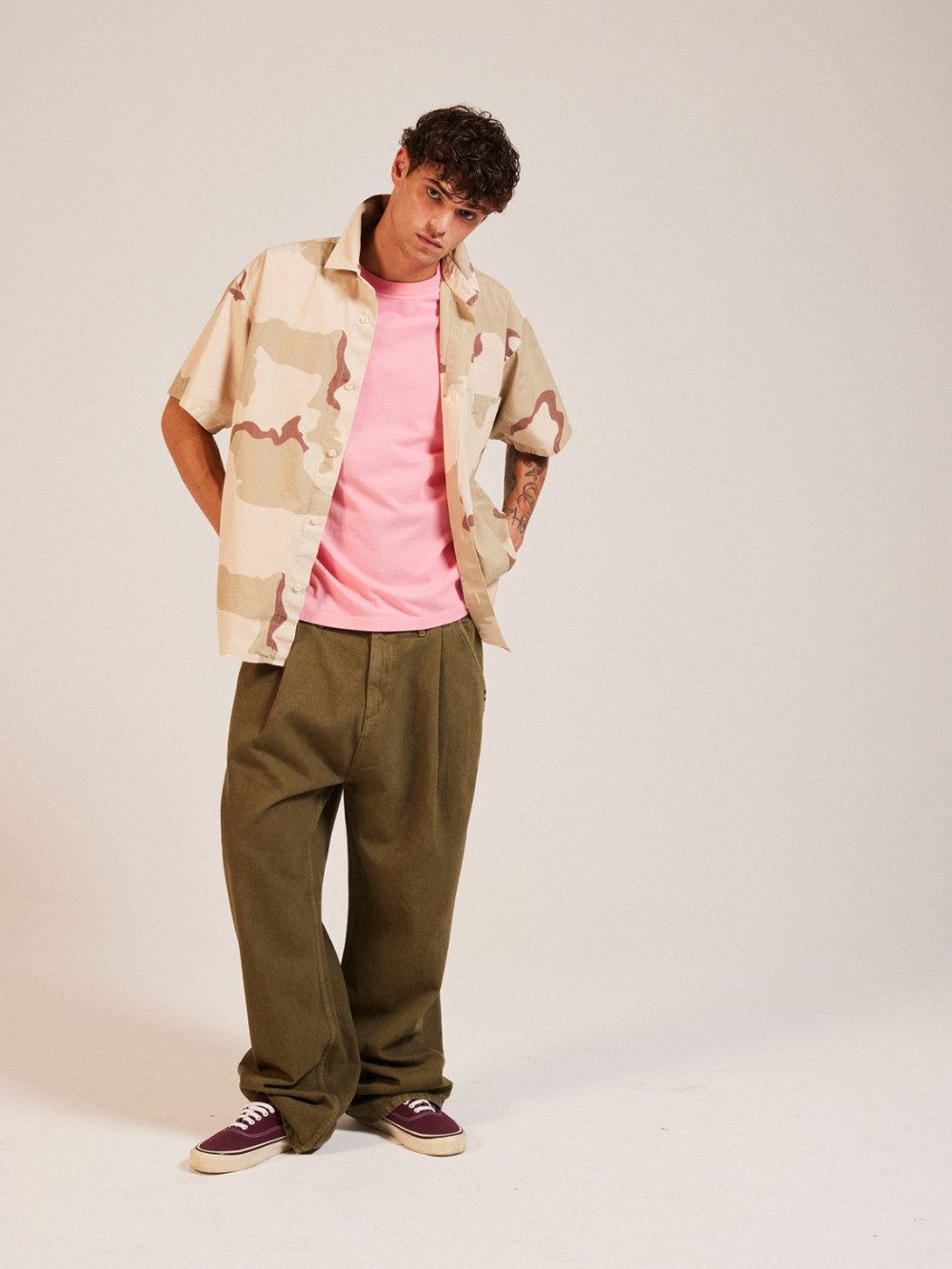 AMISH: DESERT STONE SHIRT WITH CAMOUFLAGE PRINT