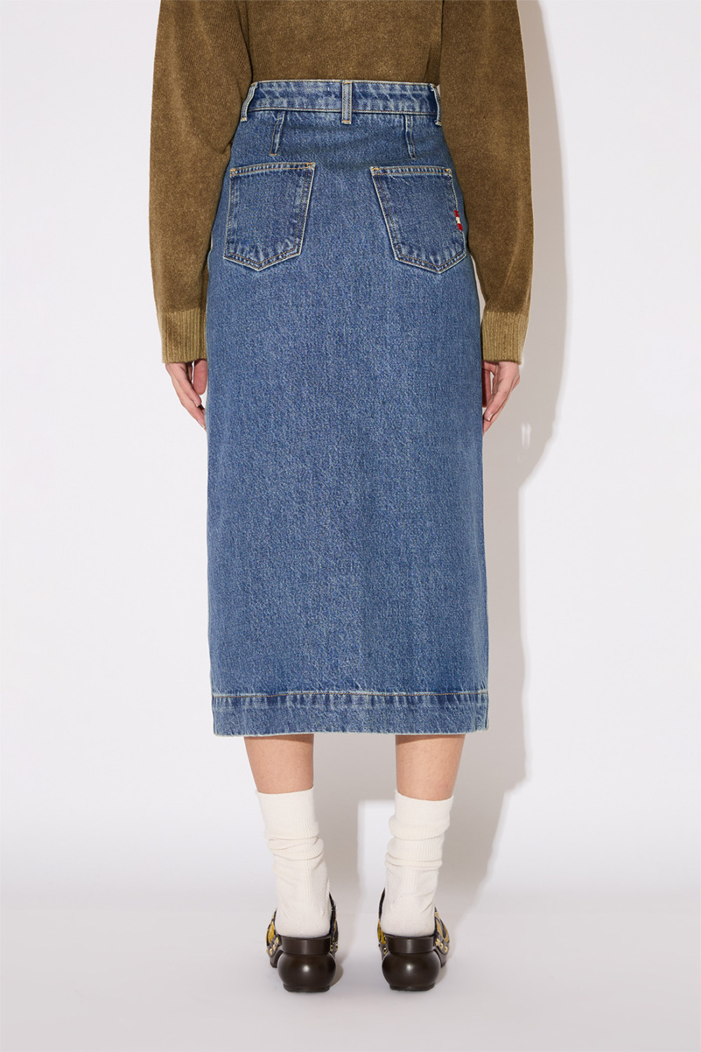 AMISH: GONNA WAVY IN DENIM