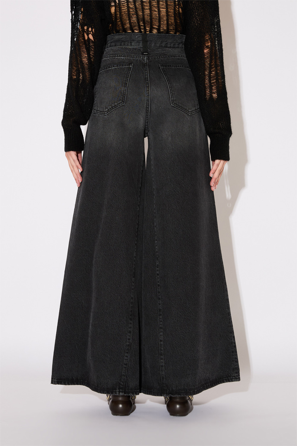 AMISH: BLACK USED EFFECT COLETTE JEANS