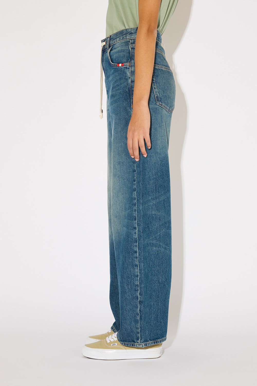 AMISH: JEANS DANIELLE MICHIGAN