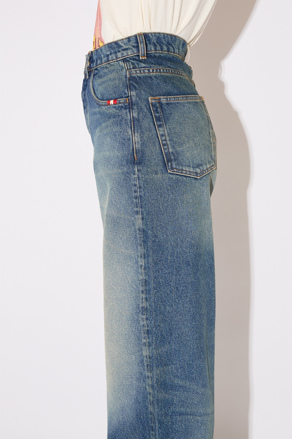 AMISH: JEANS HUGE DECADE