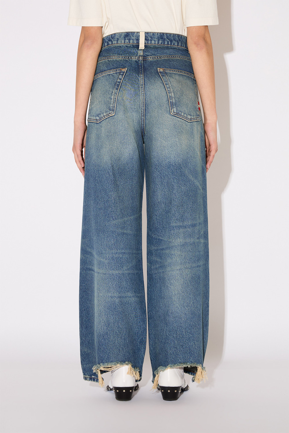 AMISH: JEANS HUGE DECADE
