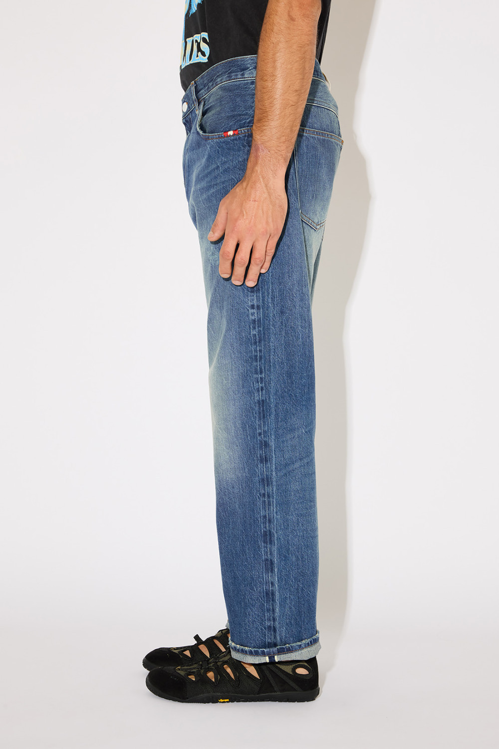 AMISH: JAMES AXEL JEANS