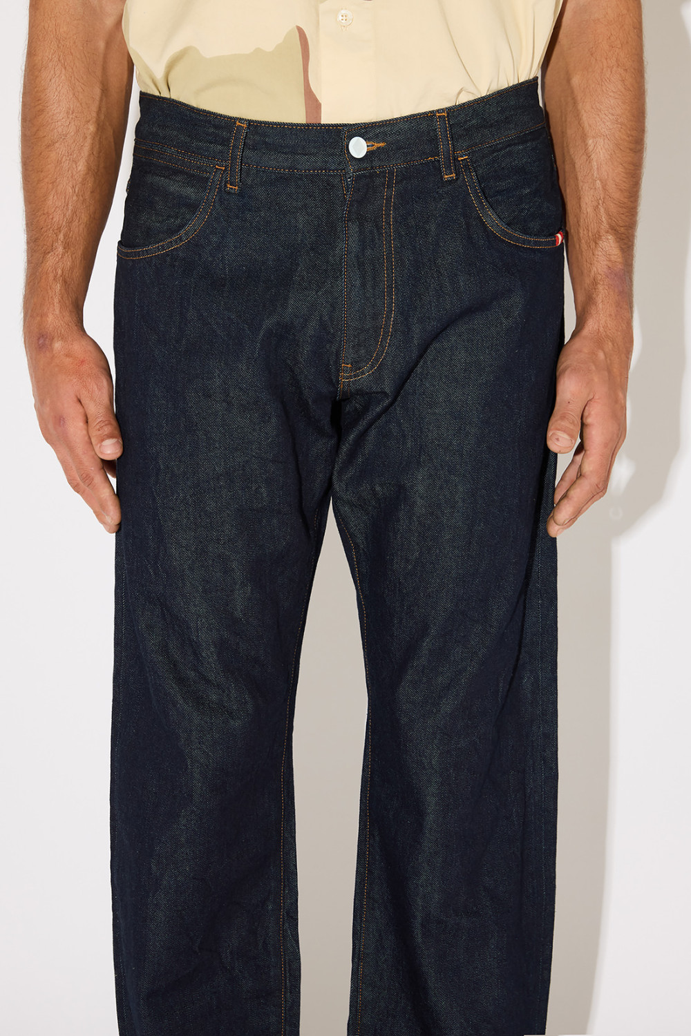 AMISH: JAMES CRINKLE JEANS