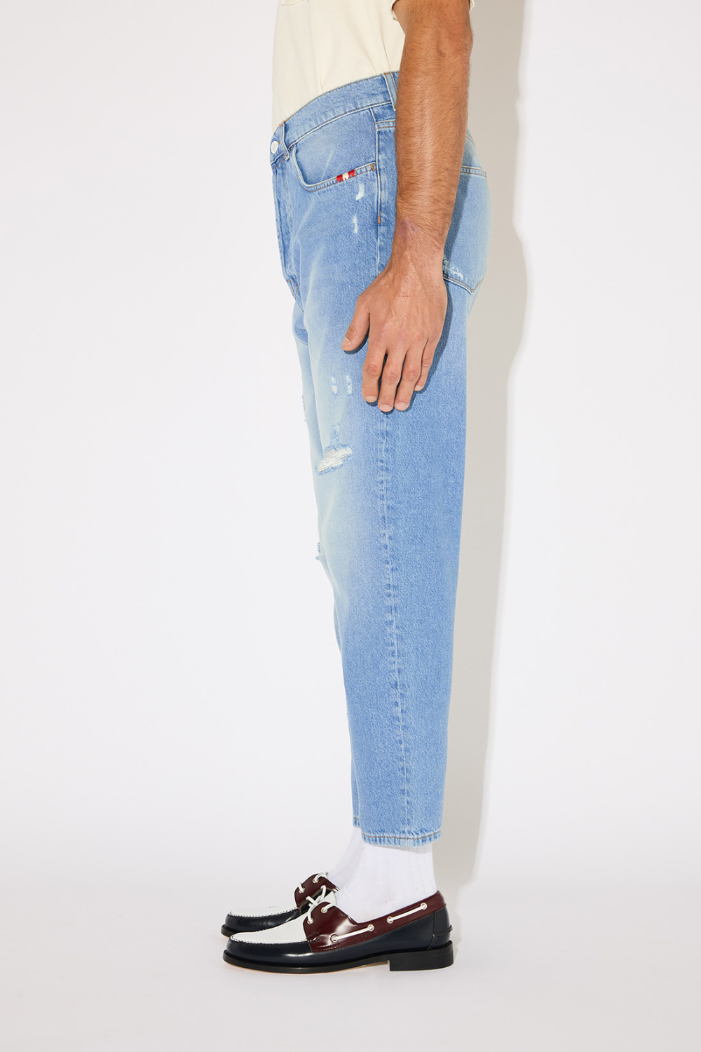 AMISH: JEREMIAH SKY RIP JEANS