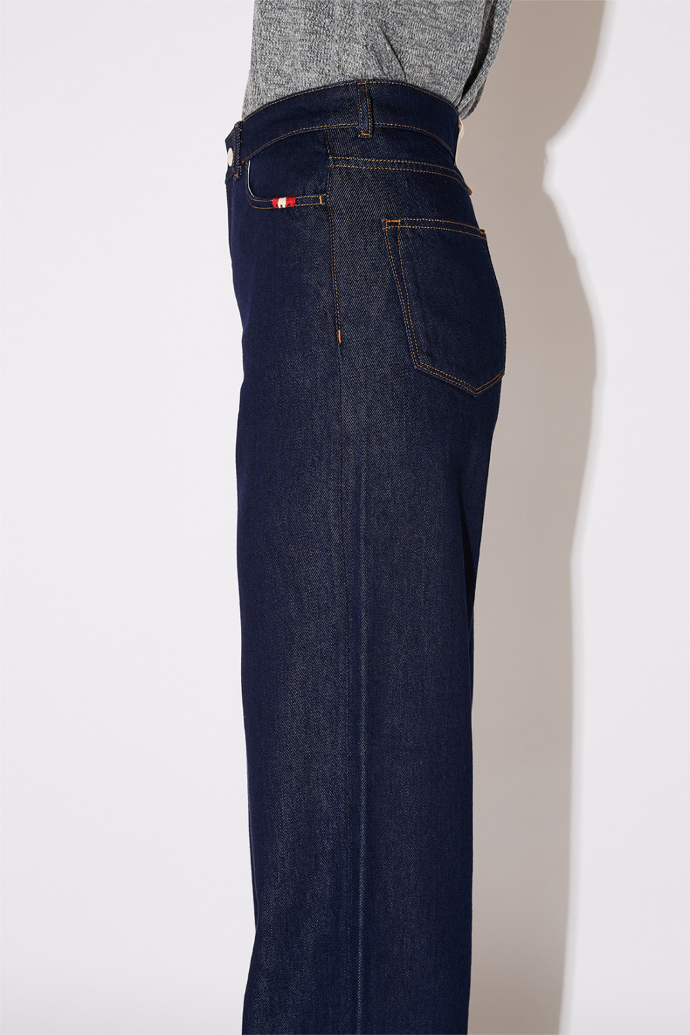 AMISH: LINDA RINSE JEANS