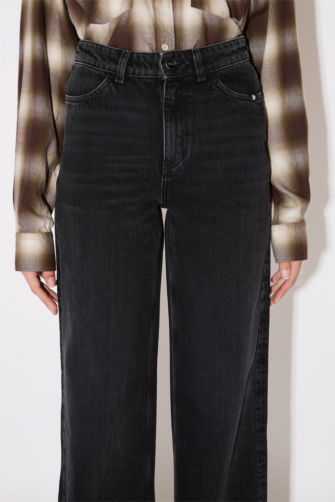 BLACK USED EFFECT LINDA JEANS