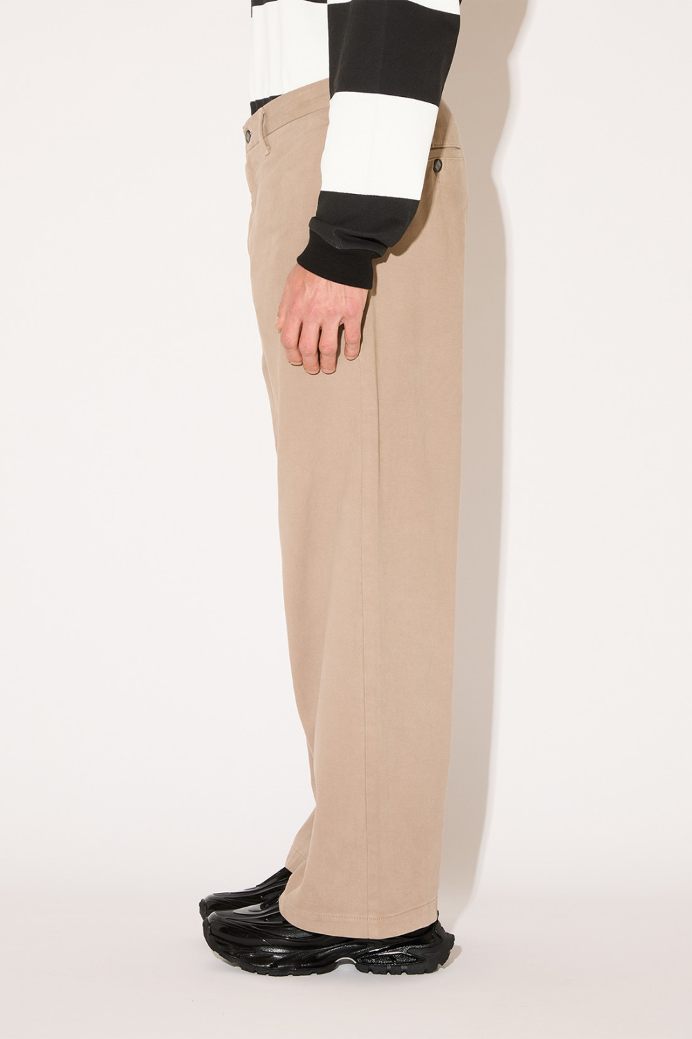 AMISH: PANTALONE CHINO JASON