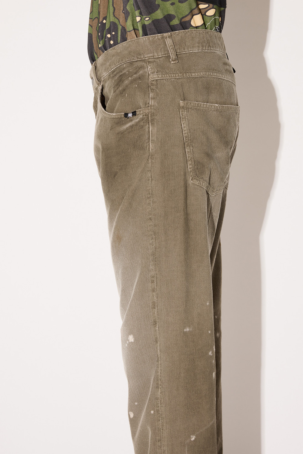 AMISH: PANTALONE JAMES IN VELLUTO EFFETTO VANDAL