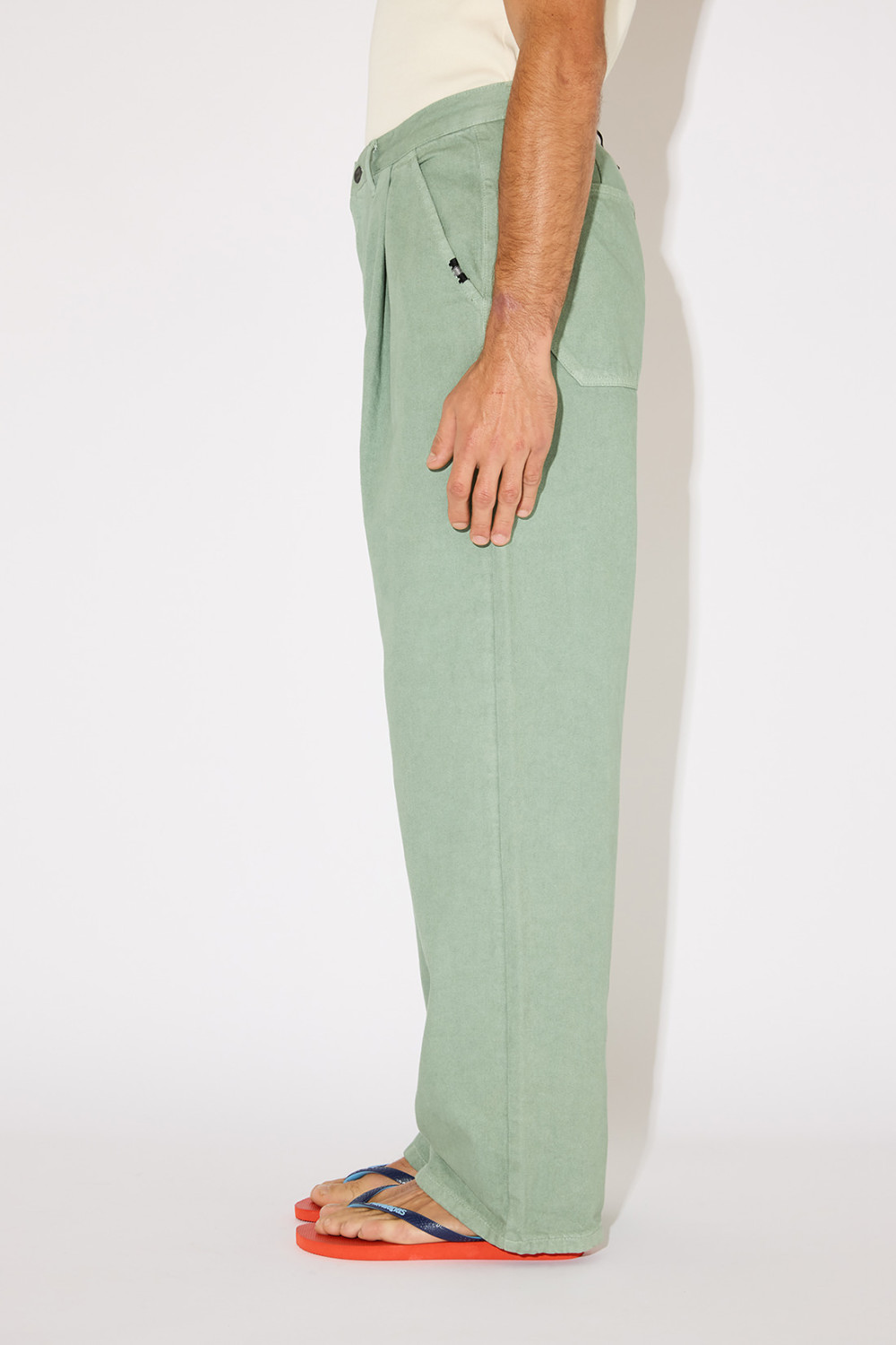 AMISH: NO GENDER PANTS IN DYED BULL