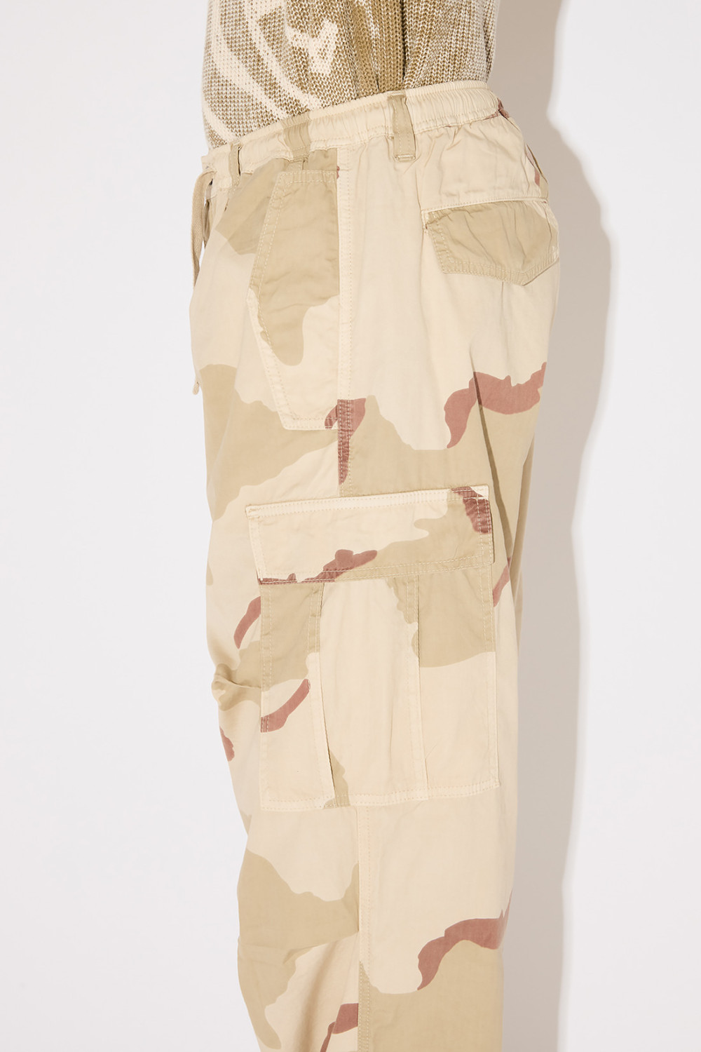 AMISH: PARA CARGO PANTS WITH CAMOUFLAGE PRINT