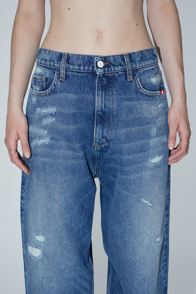AMISH: DENIM BAGGY RIPPED JEANS